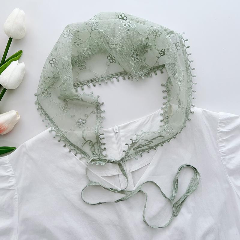 Korean version of idyllic fashion Spice Girl crochet triangle scarf headscarf women's bag head spring and summer headband lace French square scarf