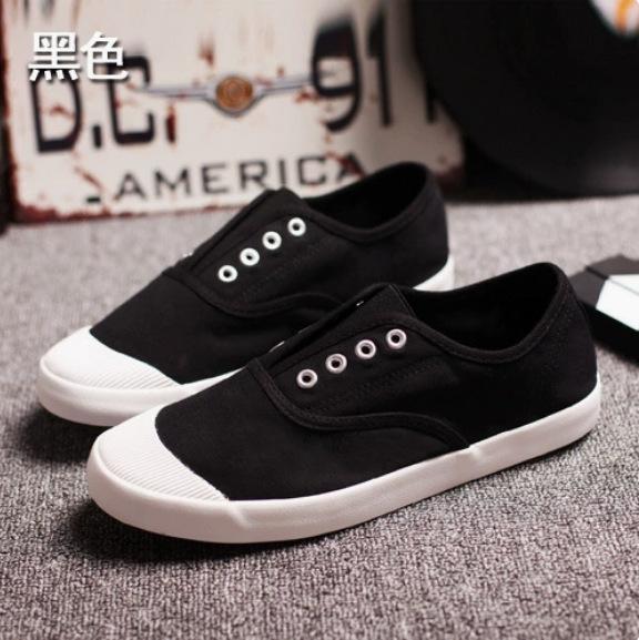 Belle's new little white shoes, white canvas shoes, women's low-top flat-bottomed lazy shoes, cloth shoes, casual women's shoes mixed batch