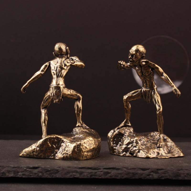 Thinker Meditator Figure Art Sculpture Display Vintage Home Decor Study Room Bookshelf Desktop Copper Ornament
