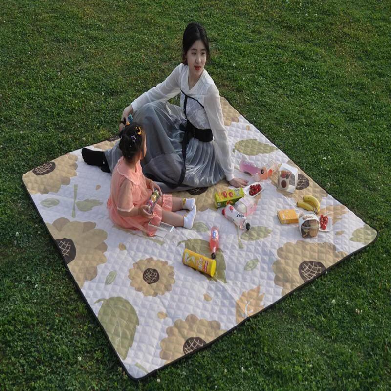 Gongziyu Portable Picnic Mat