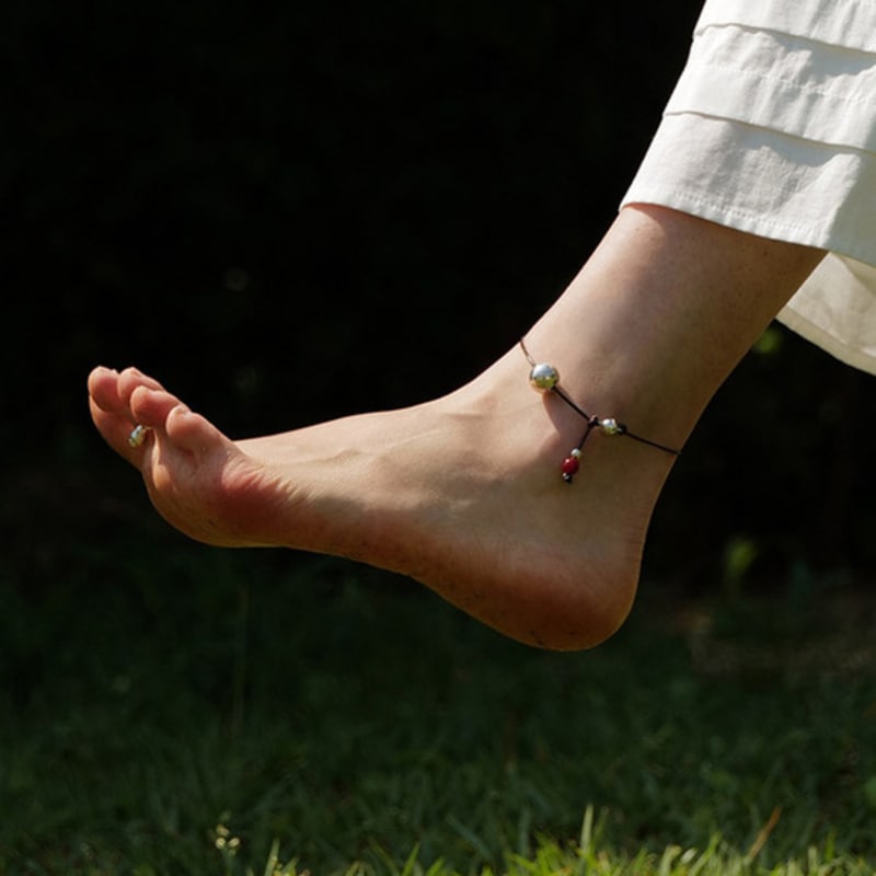 

BSWAN Anklet #7632 beaded leather