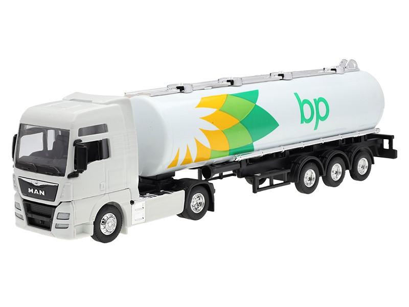 Model 1:64, MAN TGX XXL, biały ciągnik, cysterna BP