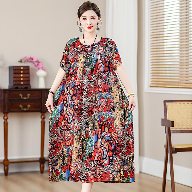 Letní dámské šaty nadměrných velikostí s lehkým, zralým a elegantním vzhledem, v prémiovém a elegantním stylu