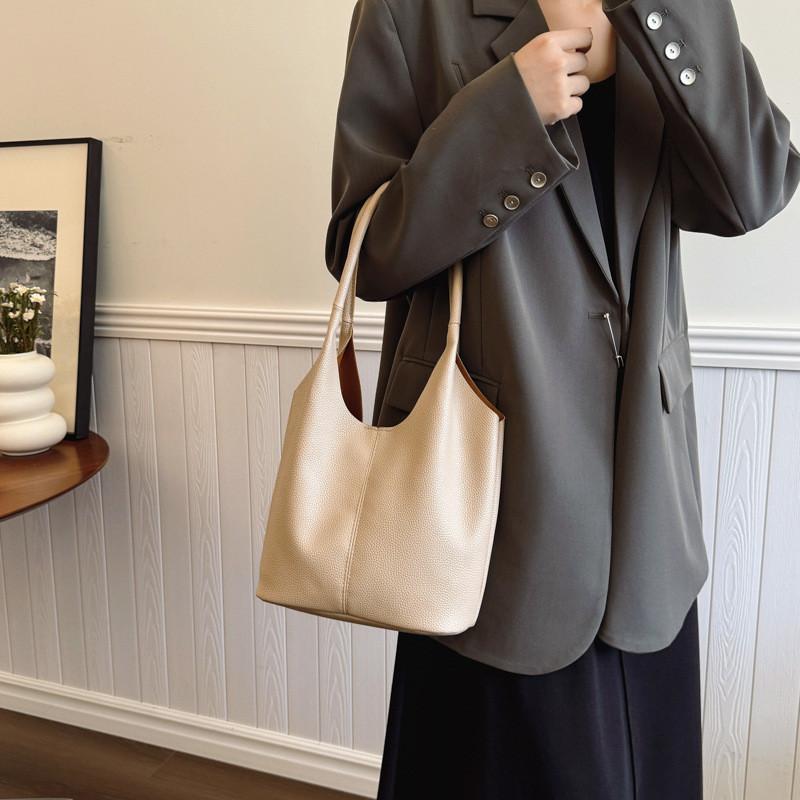 Spacious Oversized Tote Bag For Women 2024 Minimalist Korean Style Soft Pu Shoulder Bag