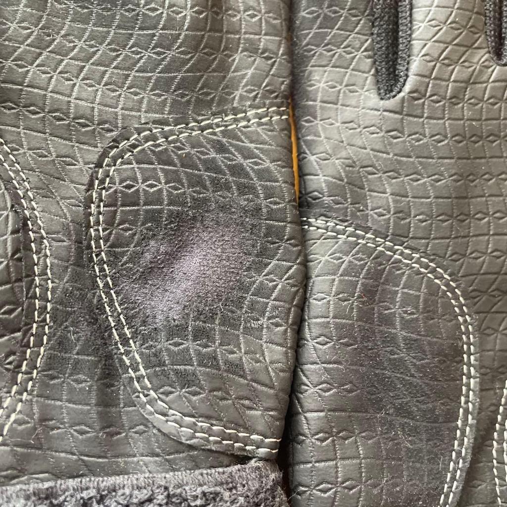 Used ZETT Baseball/Soft Batting Gloves