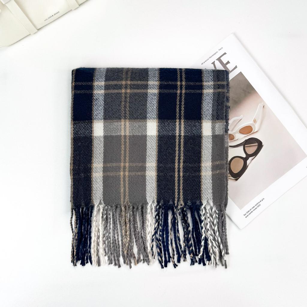 1116 New Korean plaid scarf women's winter senior sense versatile warm scarf student couple shawl dual-purpose