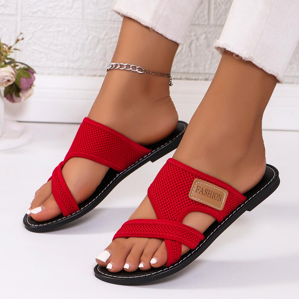 Fashion Women Slippers Trend Flat Casual Sandals Women Lightweight Beach Fashion Shoes Comfy Platform Slippers New Summer Slides Women