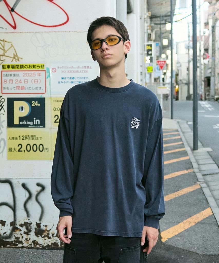 Peullukeu Urban Archive Embroidered Long Sleeve T-Shirt Navy Flt717