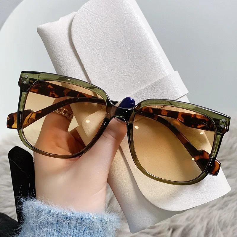 

Vintage Square Sunglasses Women Designer Luxury Sun Glasses For Men Classic Uv400 Outdoor Ladies Eyeglasses Sunglasses Men 1PC
