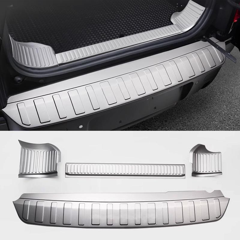 Rear Bumper Trunk Protection Plate for Land Rover Defender (20-25)