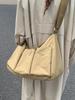 Fashionable Large Capacity Tote Bag With Zipper Closure For Everyday Wear