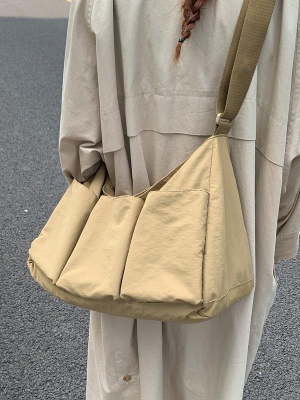 Fashionable Large Capacity Tote Bag With Zipper Closure For Everyday Wear