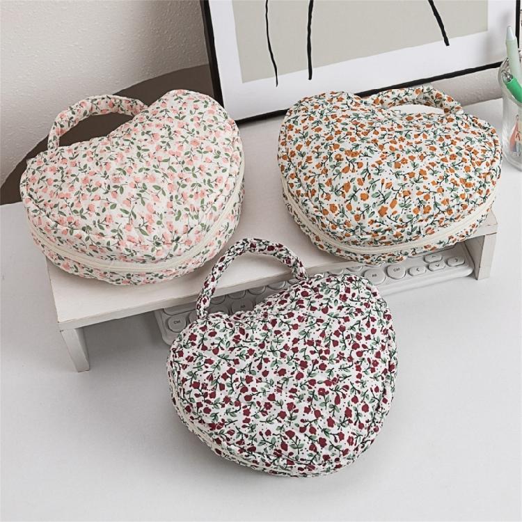Florals Heart Makeup Organizers Quilted Water Resistant Cosmetic Bag for Travel Portable Toiletry Storage Women Use