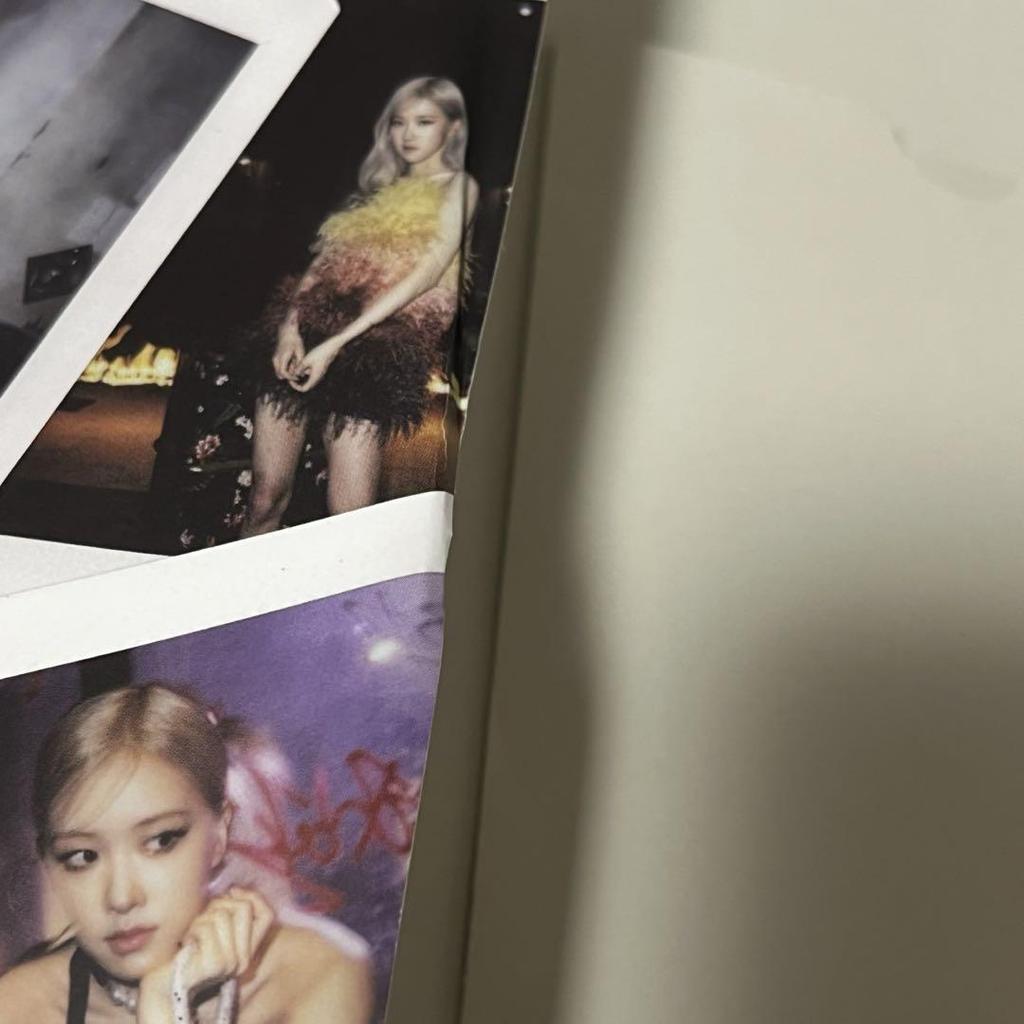[USED] BLACKPINK ROSÉ -R- PHOTOBOOK