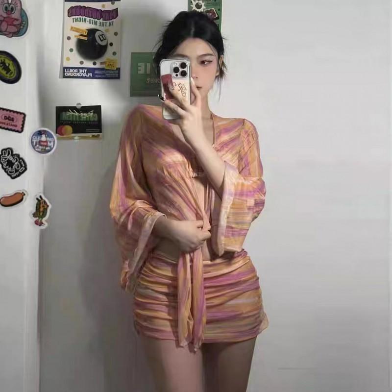 Bikini Swimsuit Women's Split Four-piece Suit Long-sleeved Sunblock Fashionable Stripe Sexy Vacation Hot