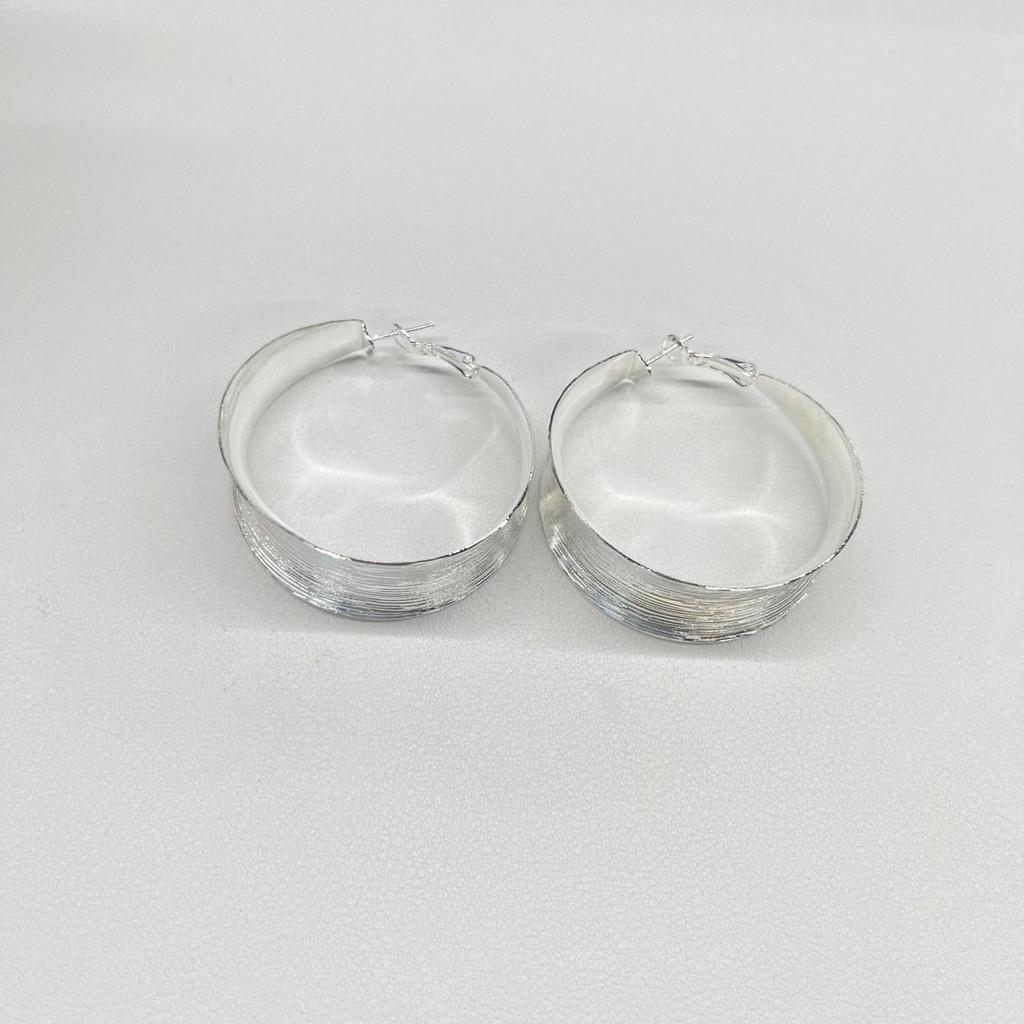 Unique Twisted Irregular Ear Hoops: 2024 French Style Women's Earrings