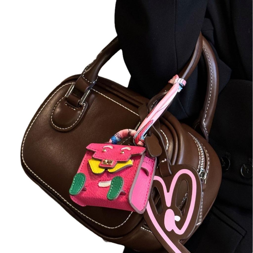 Mini Bag Pendant Can Hold Headphones and Change