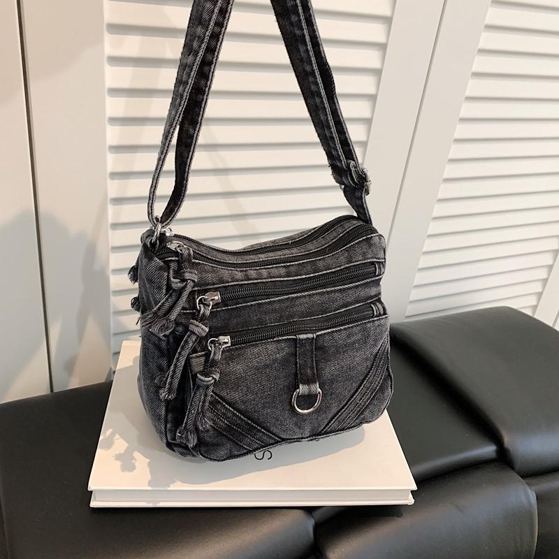 Women's Bag Vintage Denim Bag Travel Crossbody Bag Multi-Layer Shoulder Bag Underarm Bag