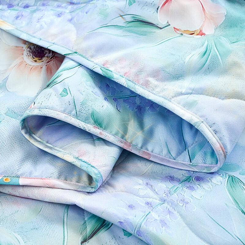 FUANNA Dream Weaver Antibacterial Seven-Hole Summer Quilt