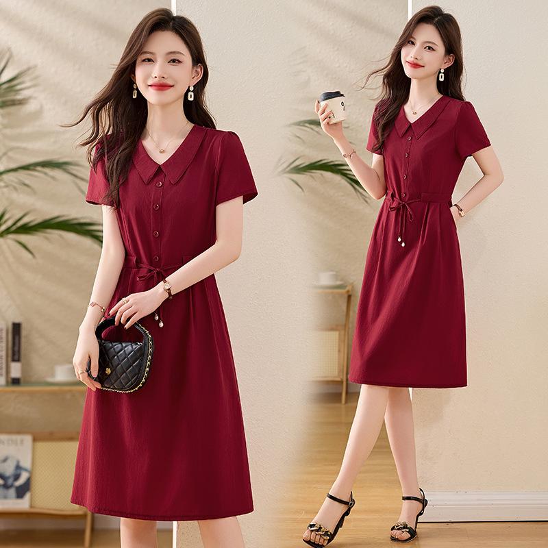 

Летнее облегающее платье однотонной расцветки с коротким рукавом и карманами LX278 XL 58-63 kg вино красного