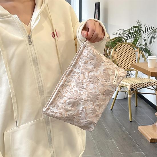 Aesthetic Floral Makeup Bag Cosmetic Pouch Large Capacity Zipper Closure Waterproof Women Travel Toiletry Bag Makeup Organizer