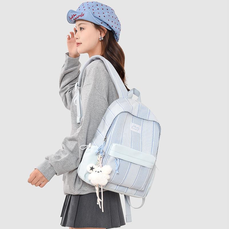 Mochila1011 nueva mochila a cuadros de corazón de niña japonesa ligera de gran capacidad mochila escolar para estudiantes mochila versátil y linda