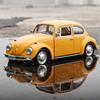 Volkswagen Beetle 1967 Retro Classic Car Simulation Diecast & Toy Vehicle Pull Back & Doors Open RMZ City 1:36 Alloy Model Gifts For Children