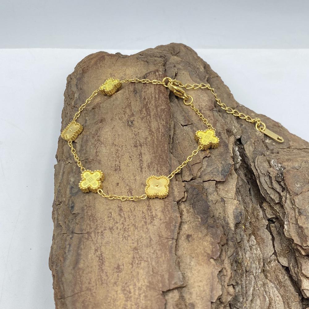 9MM Titanium Steel Clover Between Batch Flower 5 Flower Bracelet Star Pattern Lucky Clover Bracelet