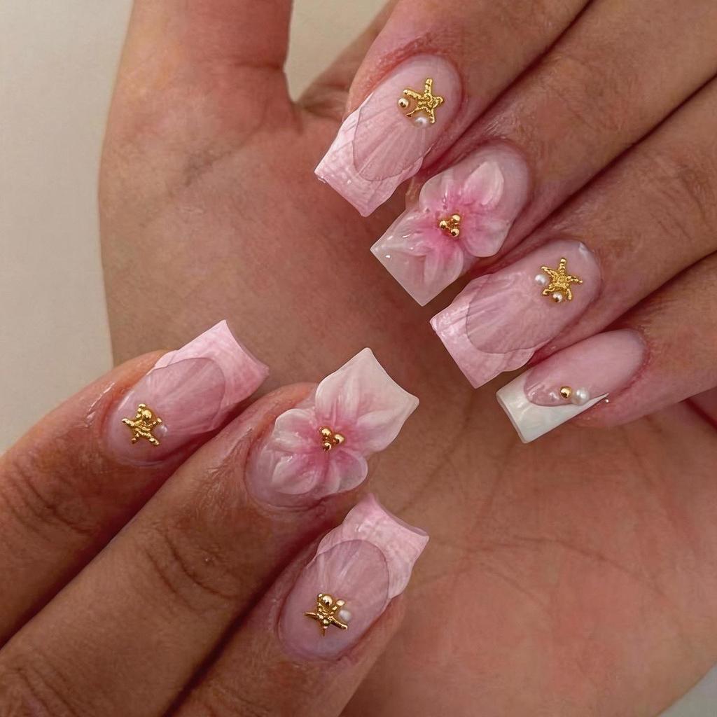 Gentle Pink 3D Flower French Nails with Starfish Gold Accents, Short Square - 24 Pieces