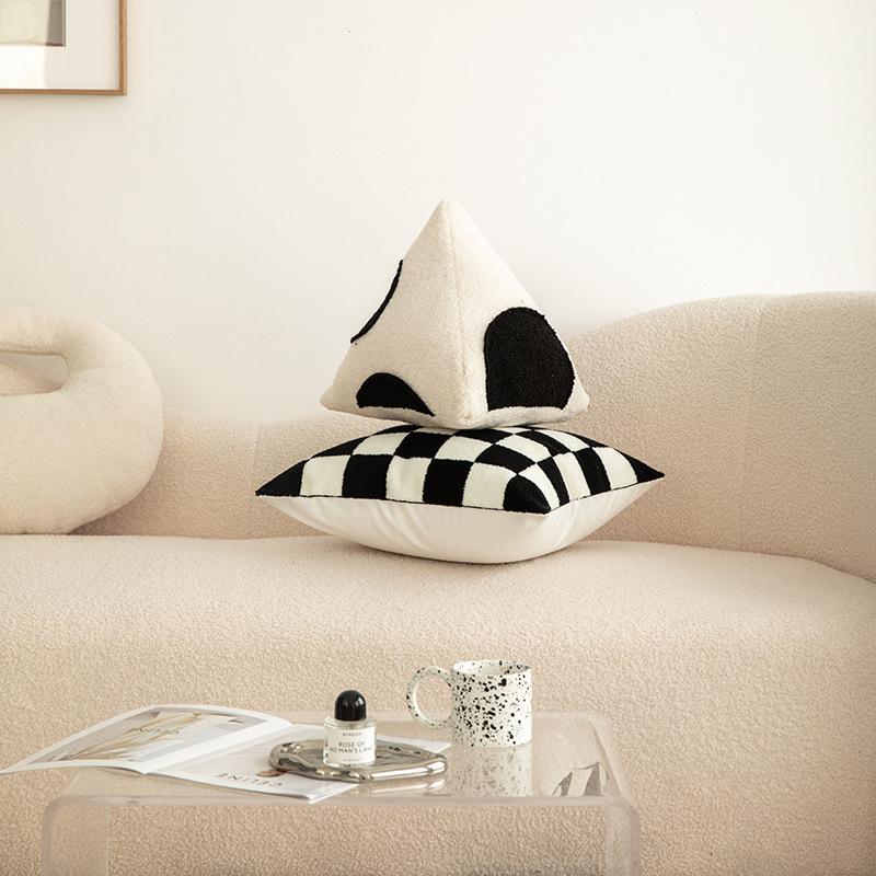 Model Room Simple Black And White Checkerboard Pillow Sofa Cushion Living Room Household Geometric Triangle Shape Backrest Ring