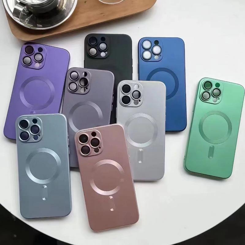 iPhone 14 Pro Max Magnetic Case with Liquid Metal Paint and Full-Coverage Lens Film