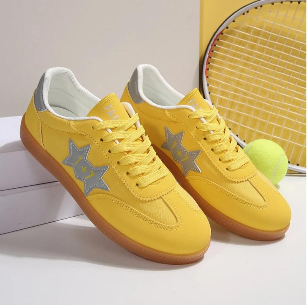 Unisex Couple Style Flat Bottom Sports Shoes Comfortable Casual Spring New Model Size 35-44 Available for Adults