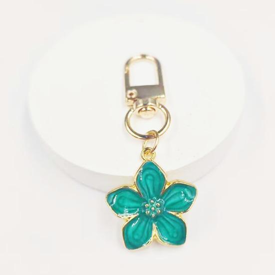 Keychain Pendant Ergonomic Flower Design Key Ring Decorative Versatile Key Holder Backpack Bag Accessory