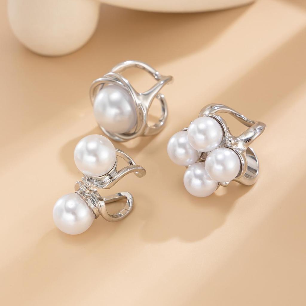Baroque Metal & Pearl Ring Set: European-American Style