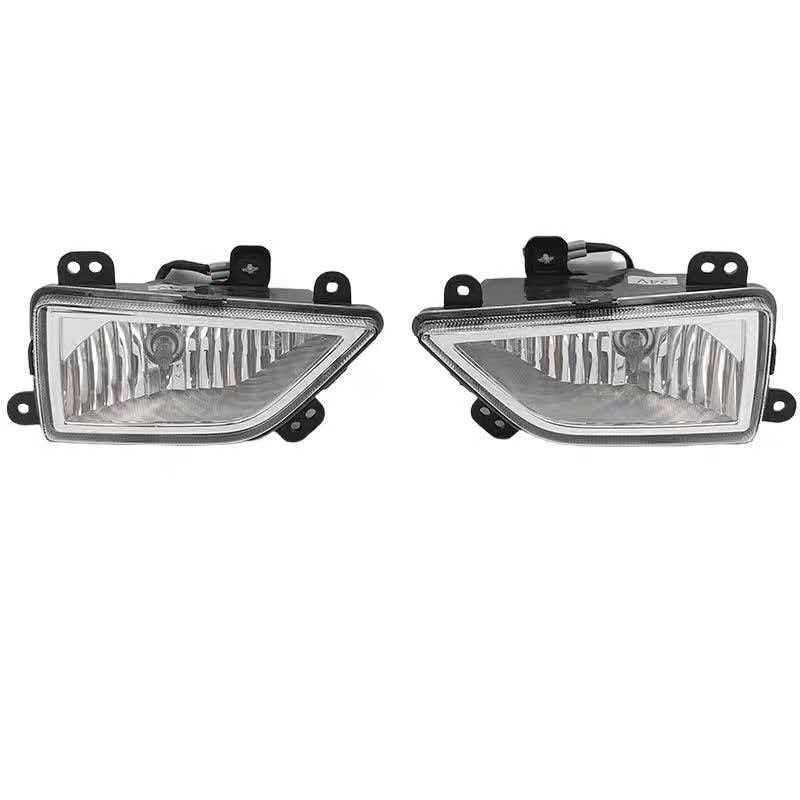 Isuzu Qingling EVM100 Electric Vehicle Front Fog Light & Bumper Light Bar Assembly.