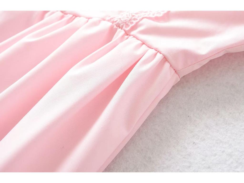 2024 Winter Women's European & American Style Lace Waist-Hugging Dress