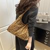 Retro Casual Commuting Large-capacity Bag Women's 2025 New Autumn and Winter Suede Tote Bag Niche Versatile Shoulder Bag