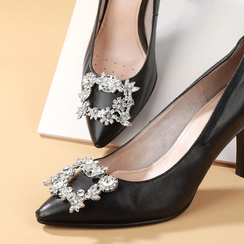 2Pcs High Heels Metal Decoration Buckle Removable Luxury Rhinestone Butterfly Shoe Buckle Vamp Decoration Toe Accessory