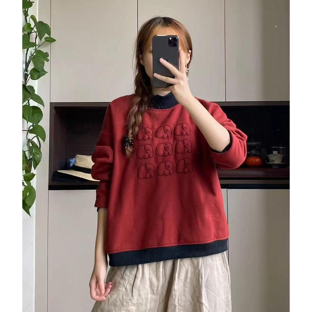 2025 Winter Plus Velvet Retro Color Block Hoodie: Artistic Patchwork Casual Loose Pullover for Women