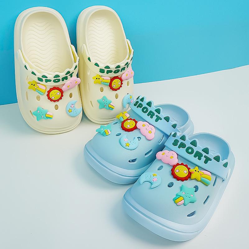 Kids' Breathable Cartoon Closed-Toe Summer Sandals - Lightweight Outdoor Shoes for Boys & Girls