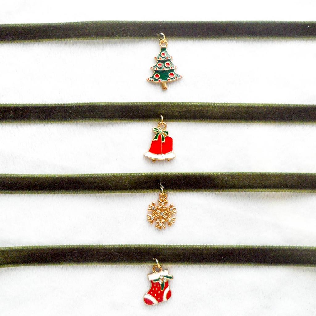 Christmas Snowflake Velvet Choker Necklace for Women