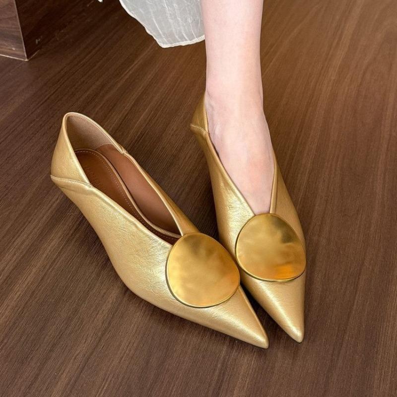 Spring Women's Simple and Versatile Pointed Luxury Metal Designer Leather Flat Shoes 2025 New Shallow Mouth Loafers 35-40