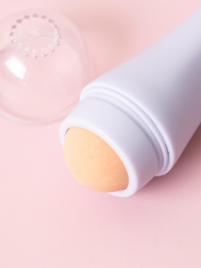 Tragbarer Gesichtsöl-Absorptionsroller zur Glanzkontrolle