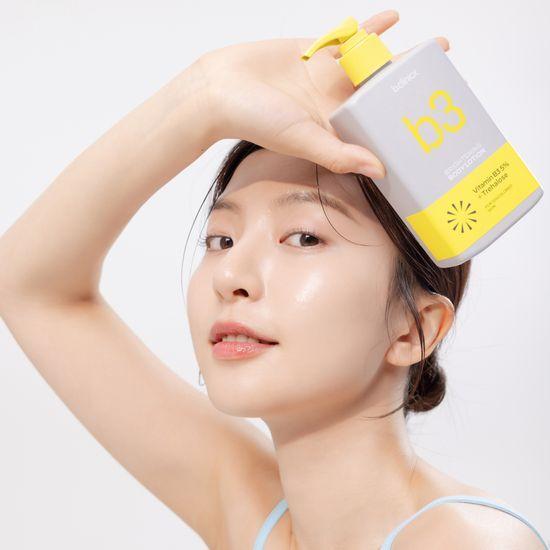 B.Clinix Niacinamide 5% Brightening Turn-On Body Lotion 300ml