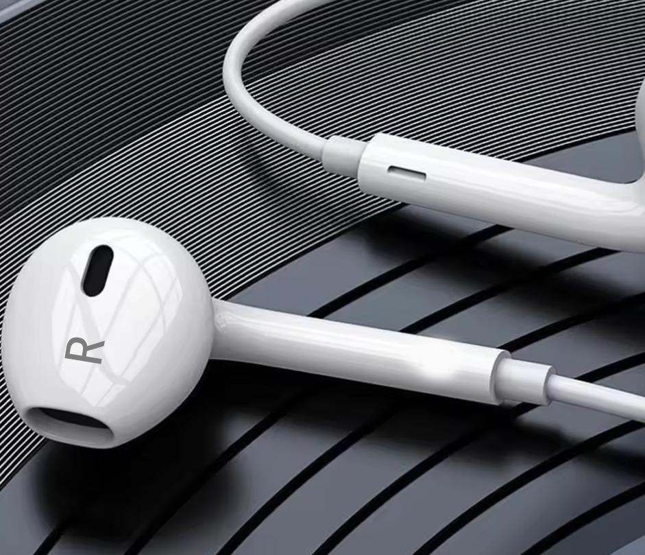Type-c earphones wired for iPhone16/15 mobile phones in-ear iPad flat head Samsung, , vivo, OPPO. OnePlus