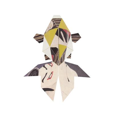 [Paper Craft] KAKUKAKU Ukiyo-e Goldfish by Toshusai Sharaku, Edobei of Otani Oniji III [InteriorMade In Japan]