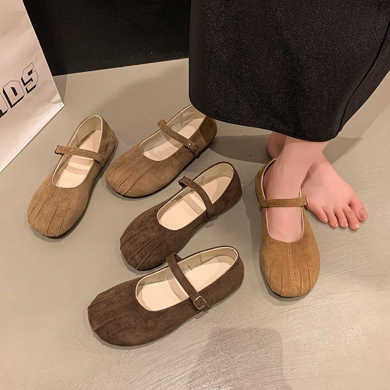 Vintage Suede Mary Jane Shoes Women's Word with Round Head, Light Mouth with Skirt, Flat-soled Single Shoes