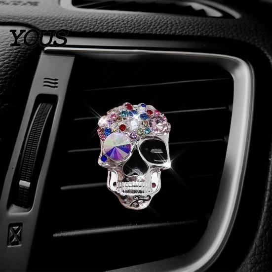 Halloween Car Decorations Rhinestones Skull Air Diffuser Clip, Personalized Punk Decorative Outlet Clip Style Vent Perfume Automotive Interior