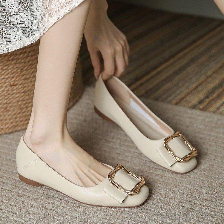 

Flat-soled single shoes women s Xiaoxiangfeng women s shoes summer shallow mouth soft-soled laden shoes versatile and lightweight women 35
