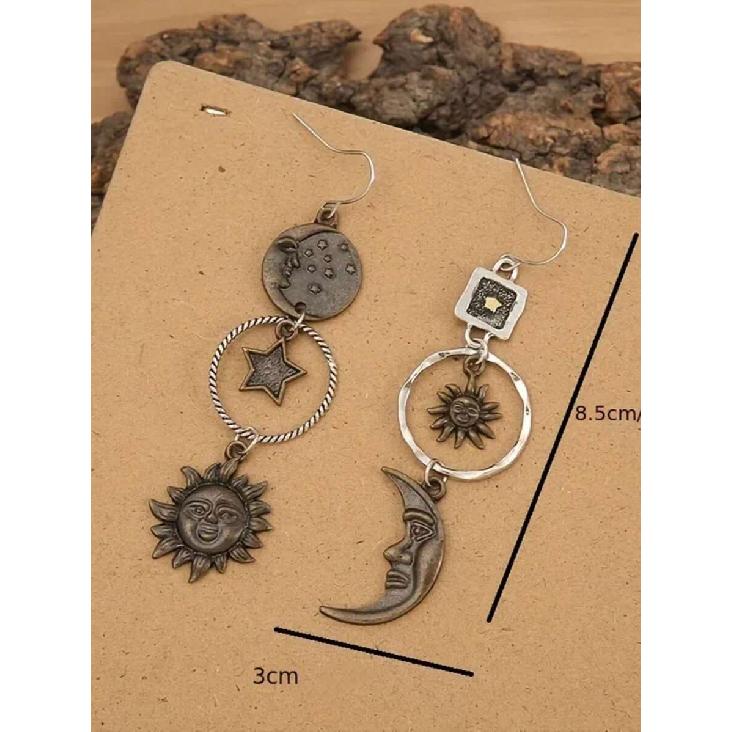 1 Pair Vintage Creative Moon And Sun Long Pendant Earrings, Fashion Ear Jewelry